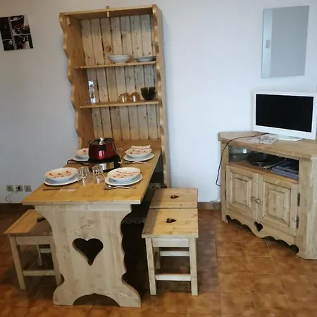 Studio Appartement Thollon-les-Mémises